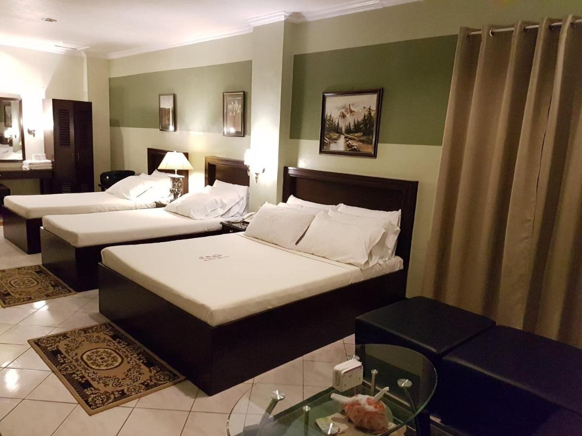 Rolet Hotel Catbalogan Екстер'єр фото
